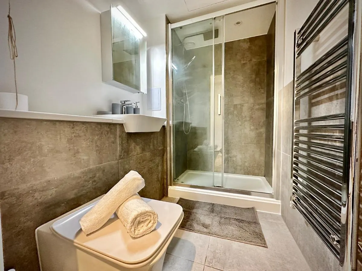 Serviced Apartments Nailsea