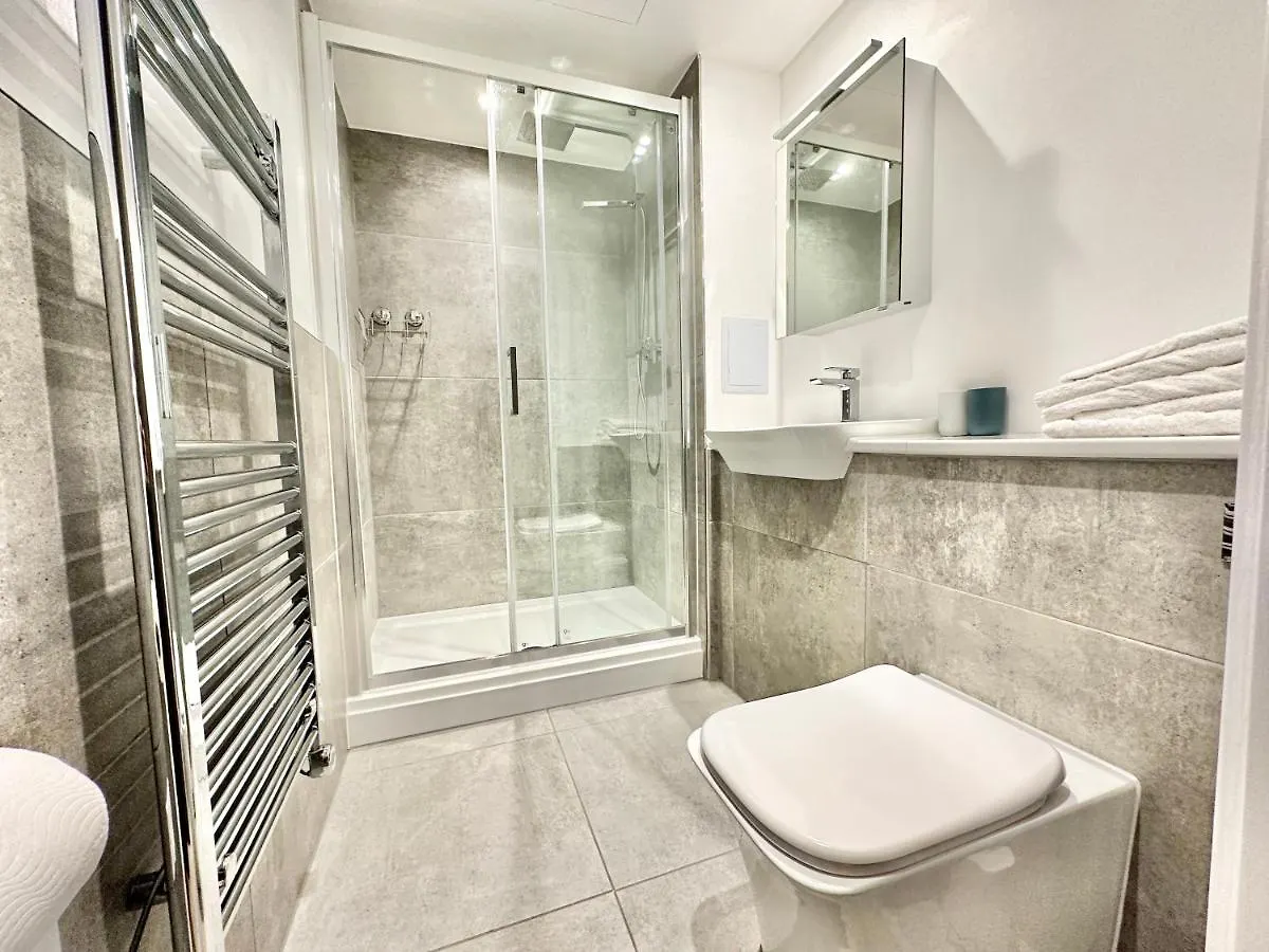 Serviced Apartments Nailsea