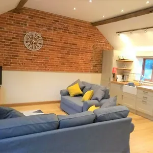 https://blashford-manor-holiday-cottage-the-dartmoor-cottage.bournemouth-hotels.org
